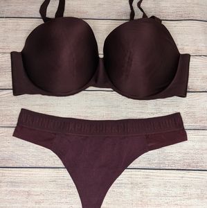 Victoria Sport Bra and Logo Panty